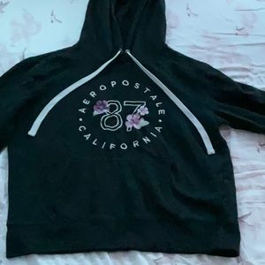 Black Aeropostale sweater